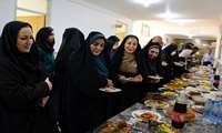 مهارت‌آموزی و کارآفرینی در مشاغل خُرد، راهکار برون‌رفت از چالش اشتغال به ویژه در بخش بانوان است 