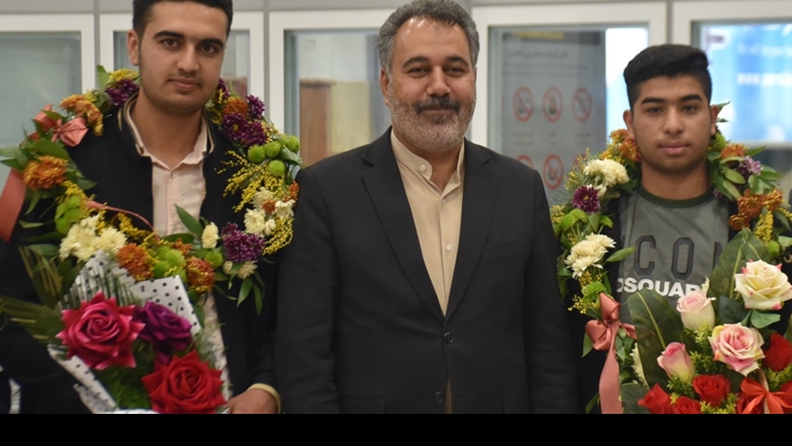 ورود مدال آوران یزدی مسابقات ملی مهارت به فرودگاه شهیدصدوقی